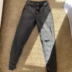 Black Riot Mom Jeans size 26